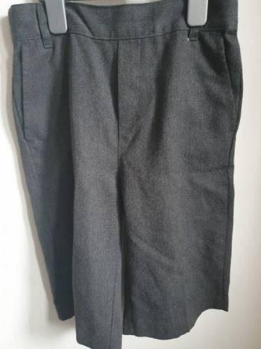 Matalan age 12 shorts